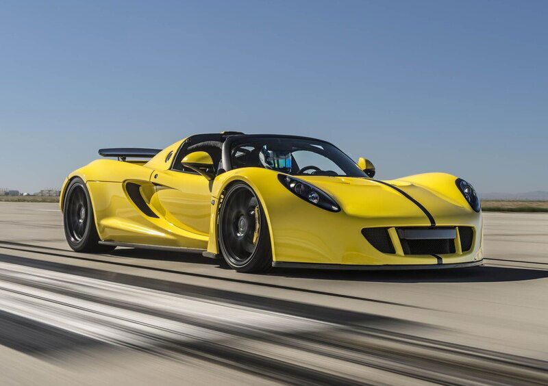 Hennessey Venom GT Spyder, la spider pi&ugrave; veloce del mondo: 427,44 km/h [Video]