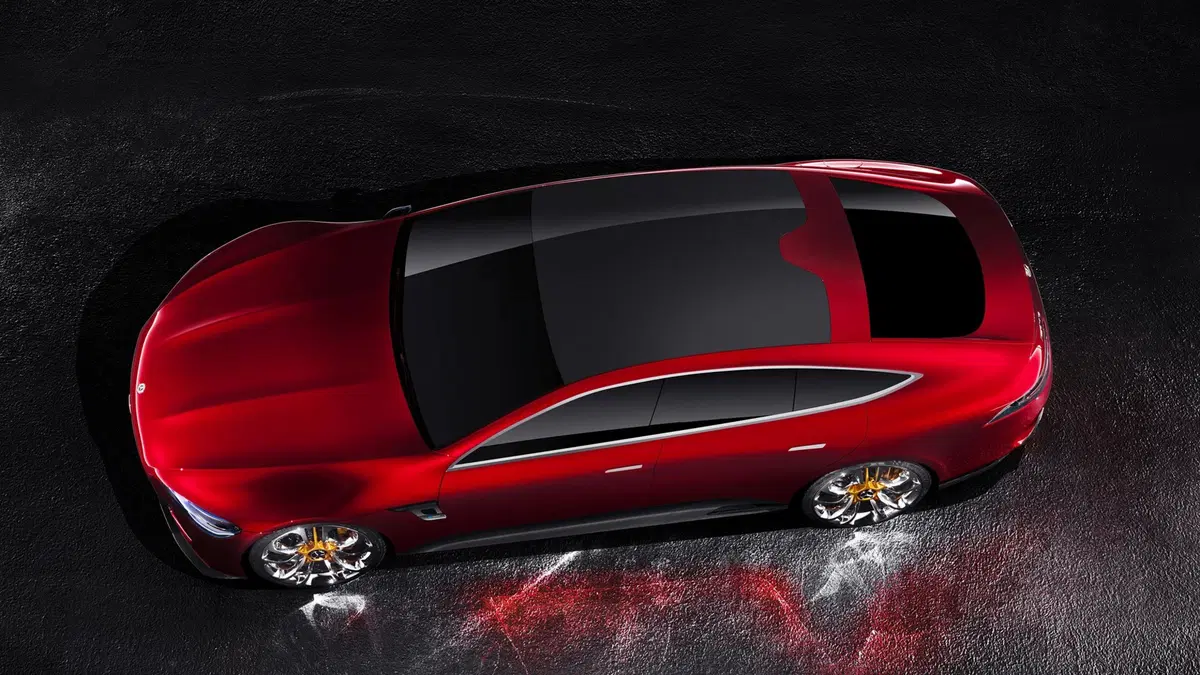 AMG GT 73, potrebbe arrivare l'ibrido da 800 cv (3)