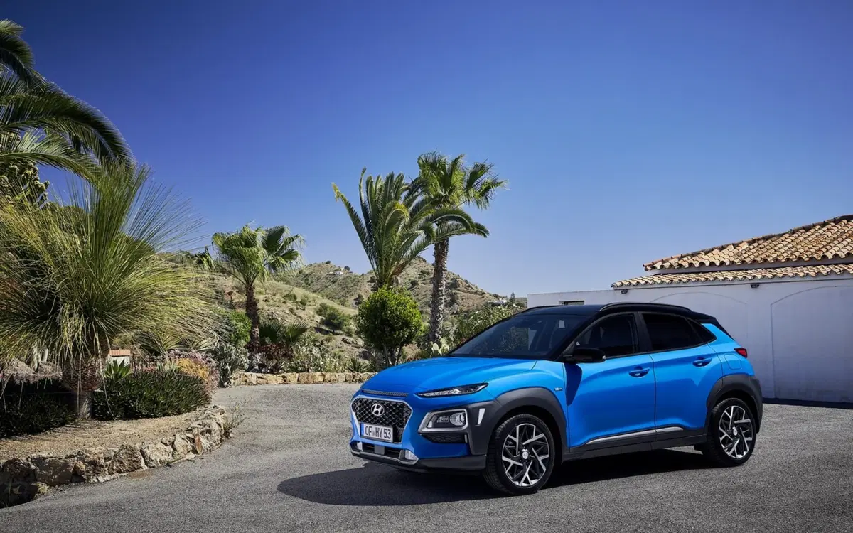 Hyundai Kona, ora è anche ibrida (3)
