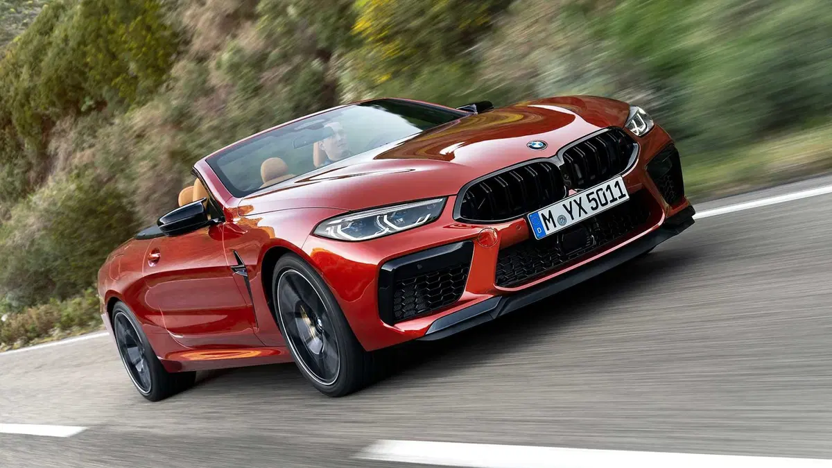 BMW M8 Competition, coupé e cabrio da 625 CV (22)