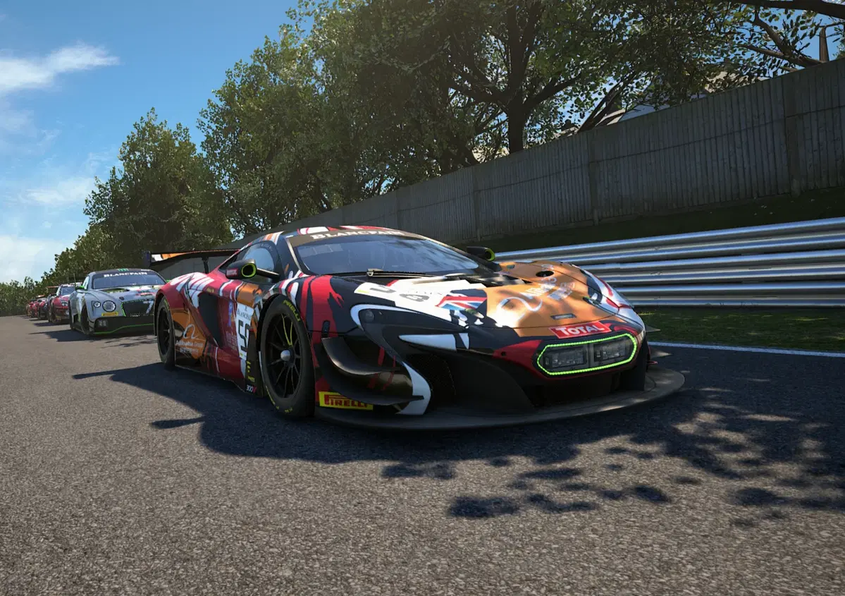 Assetto Corsa Competizione: recensione McLaren 650S GT3