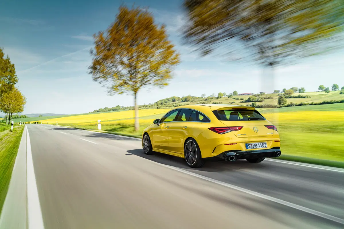 Mercedes-AMG CLA 35, ora anche Shooting Brake (4)