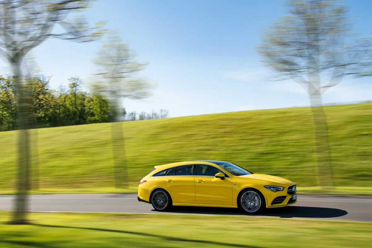 Mercedes-AMG CLA 35, ora anche Shooting Brake (5)