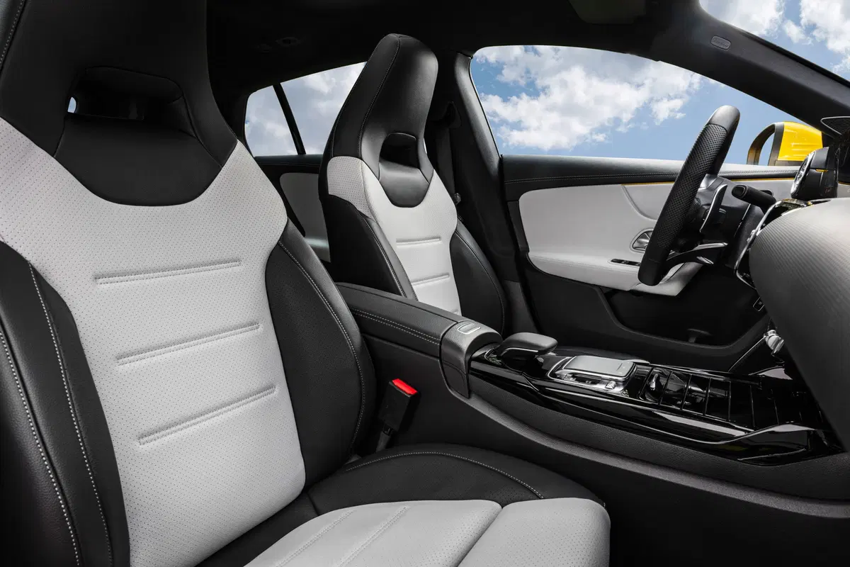 Mercedes-AMG CLA 35, ora anche Shooting Brake (8)