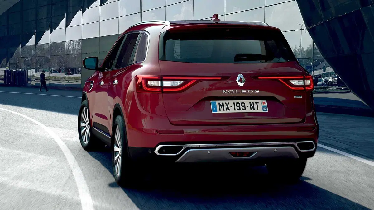 Renault Koleos, restyling leggero per il SUV francese (6)