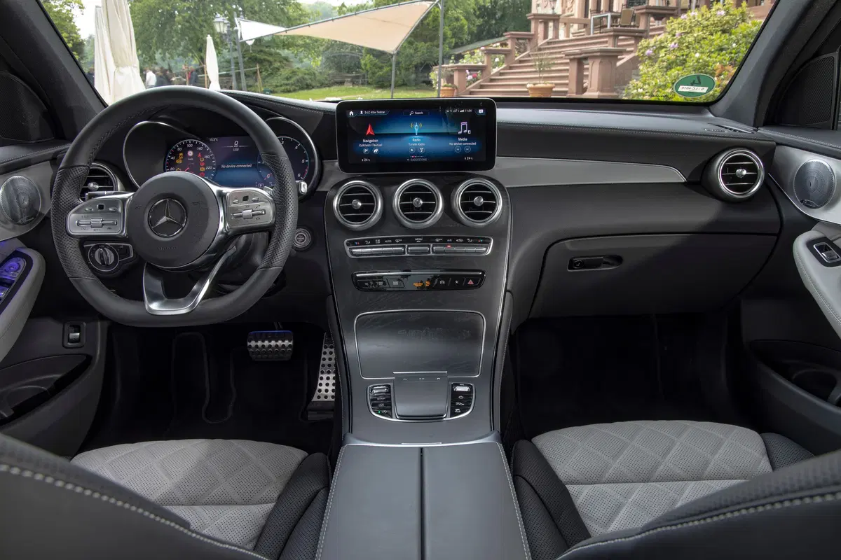 Mercedes GLC 2019, Suv e Coupé anche in off road (20)