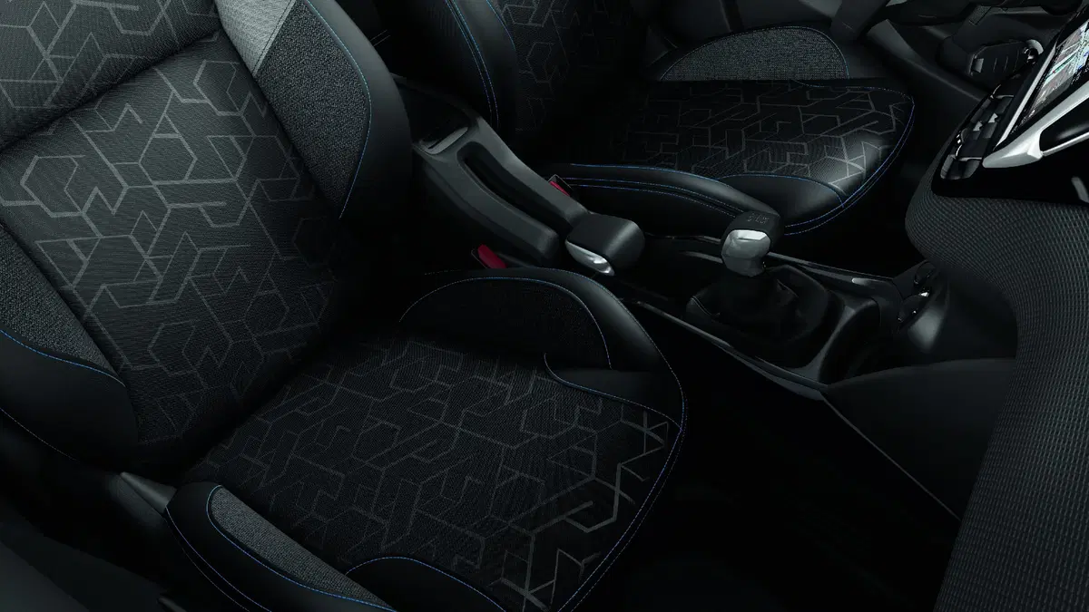 Peugeot 2008 Signature: serie speciale per il SUV francese (3)