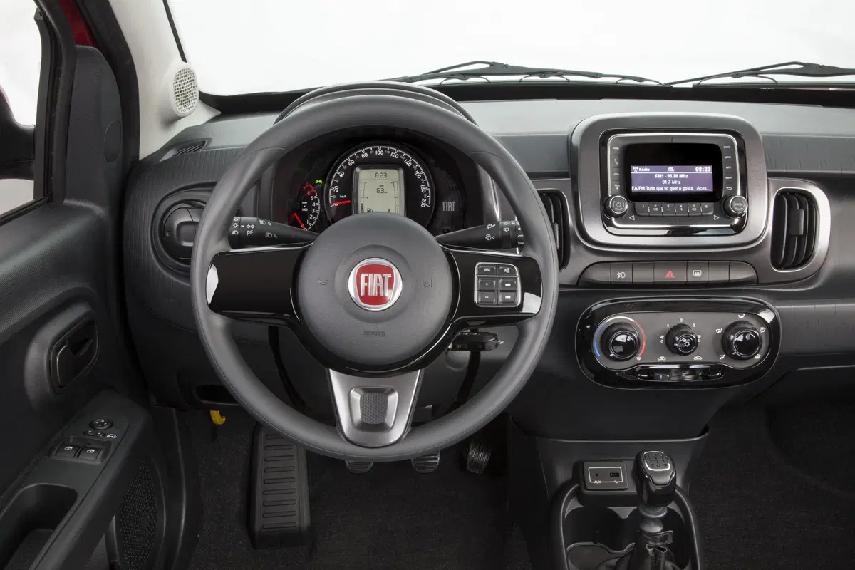 Fiat Mobi, ecco la nuova compatta “carioca” (14)