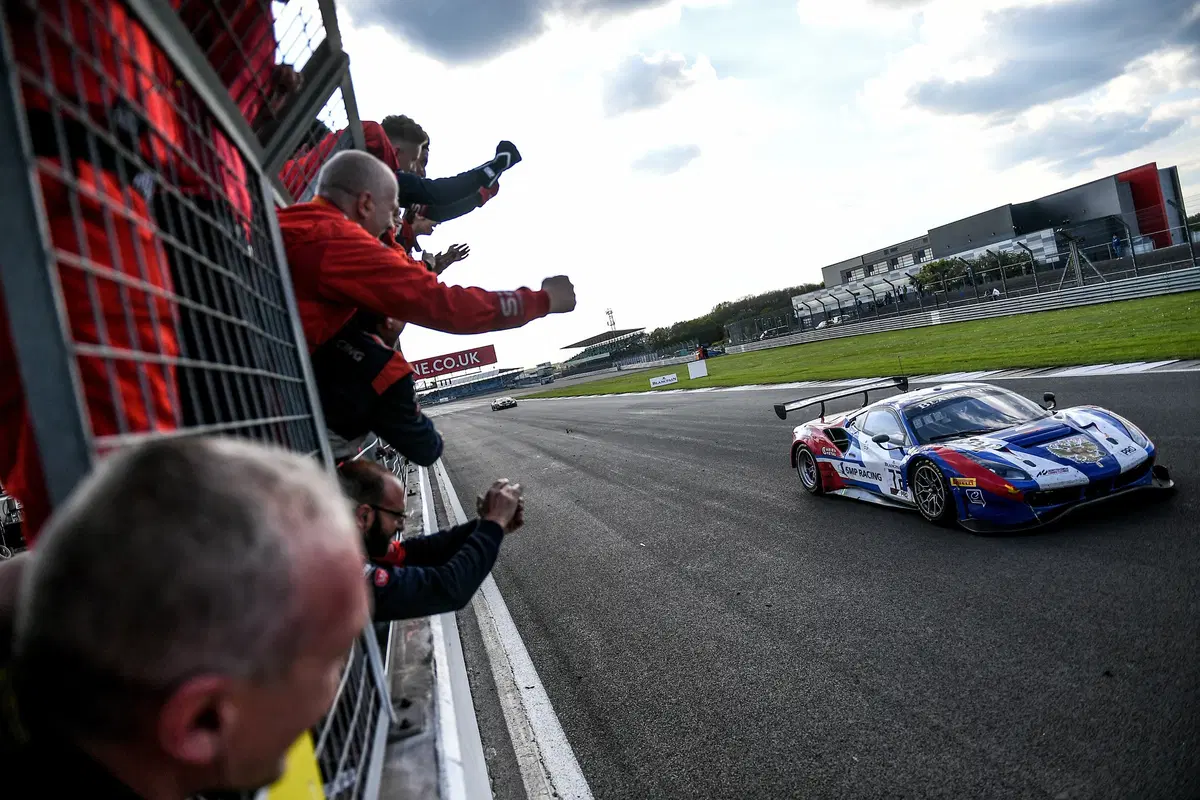 Davide Rigon, un sogno rosso nella notte di Le Mans (6)