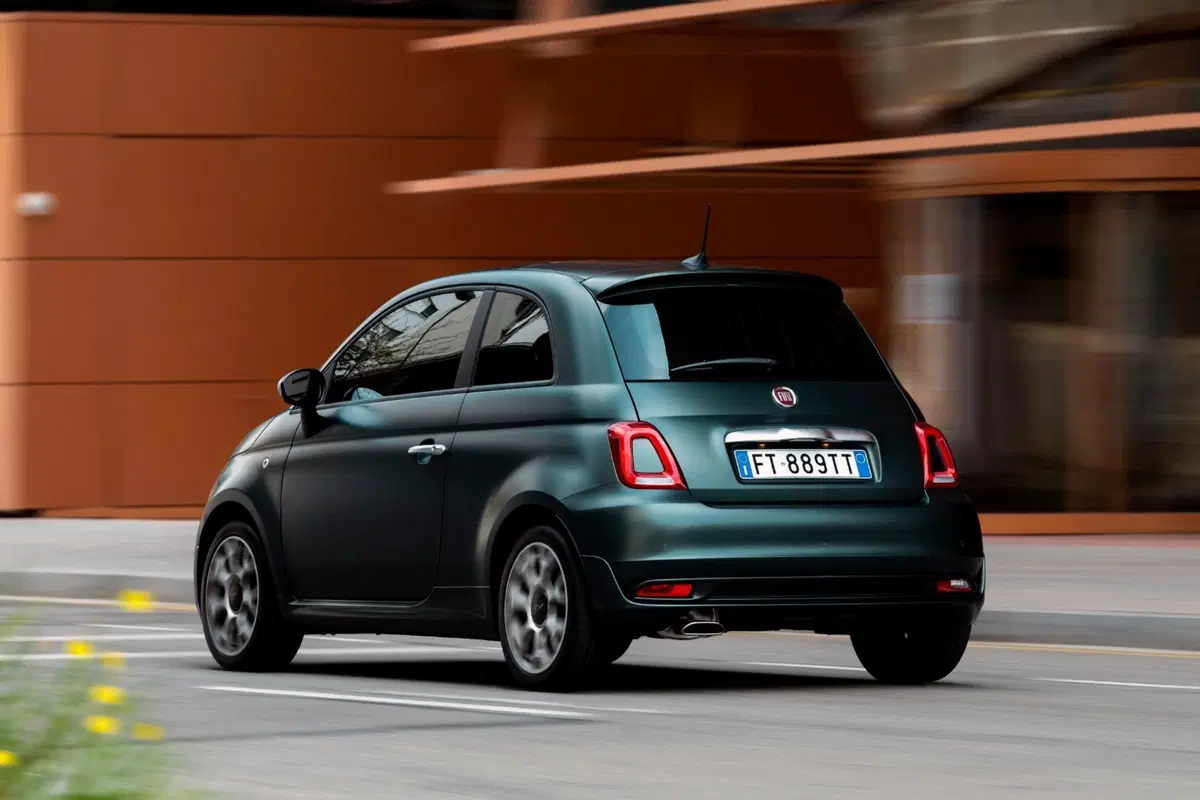 Fiat 500 Star e Rockstar, serie speciale per un 2019 da protagonista [Video] (13)