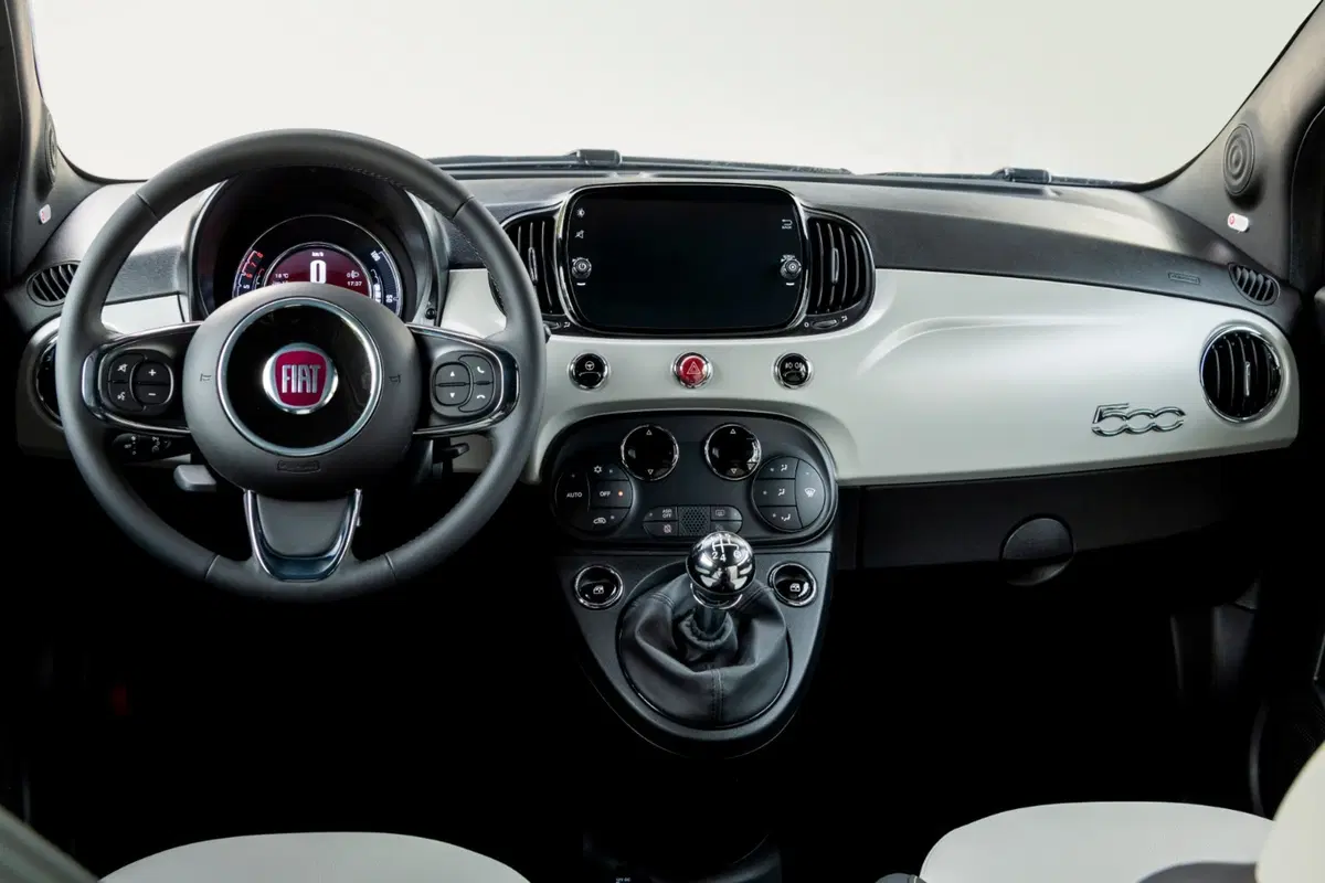 Fiat 500 Star e Rockstar, serie speciale per un 2019 da protagonista [Video] (16)