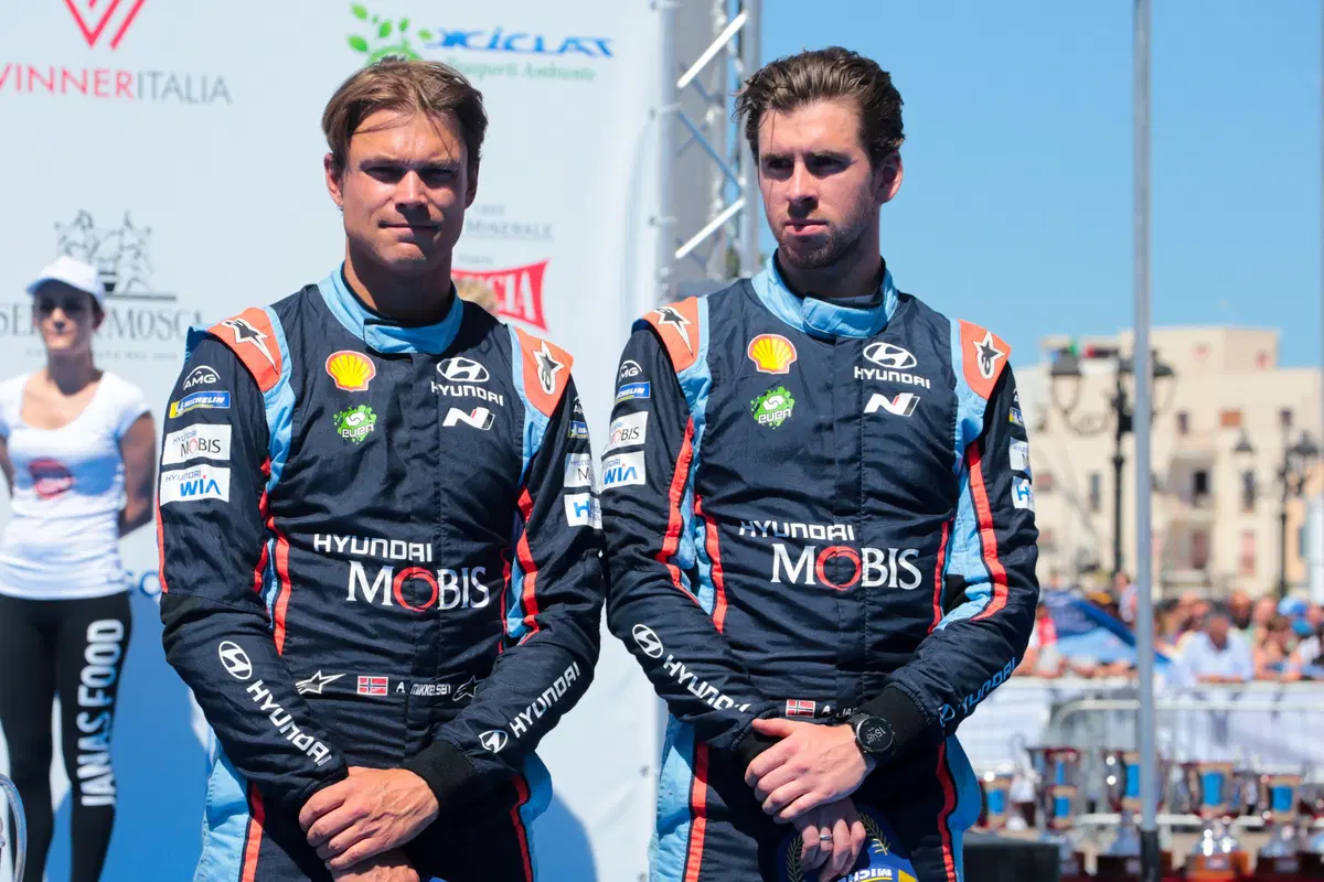WRC19 Italia Sardegna. Dani Sordo, Hyundai, In Paradiso. Tanak… (8)