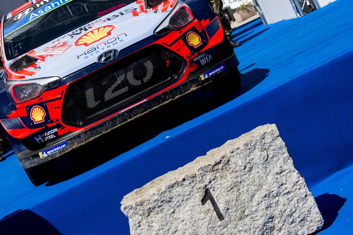 WRC19 Italia Sardegna. Dani Sordo, Hyundai, In Paradiso. Tanak… (16)