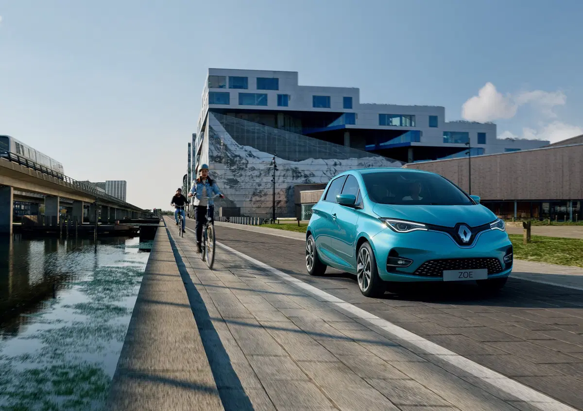 Renault Zoe restyling, l'autonomia sale a 390 km