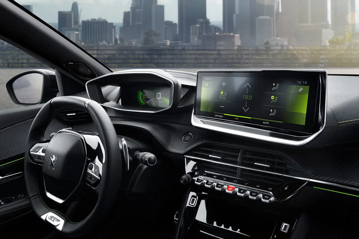 Peugeot 2008, look da SUV per la nuova generazione (3)