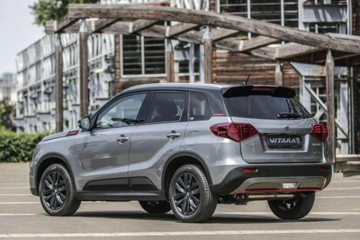 Suzuki Jimny Gan e Vitara Katana, debutto al Parco Valentino (5)