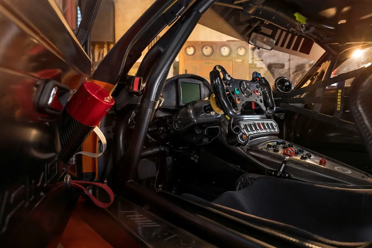 Mercedes-AMG GT3 2020, più robusta ed economica (9)