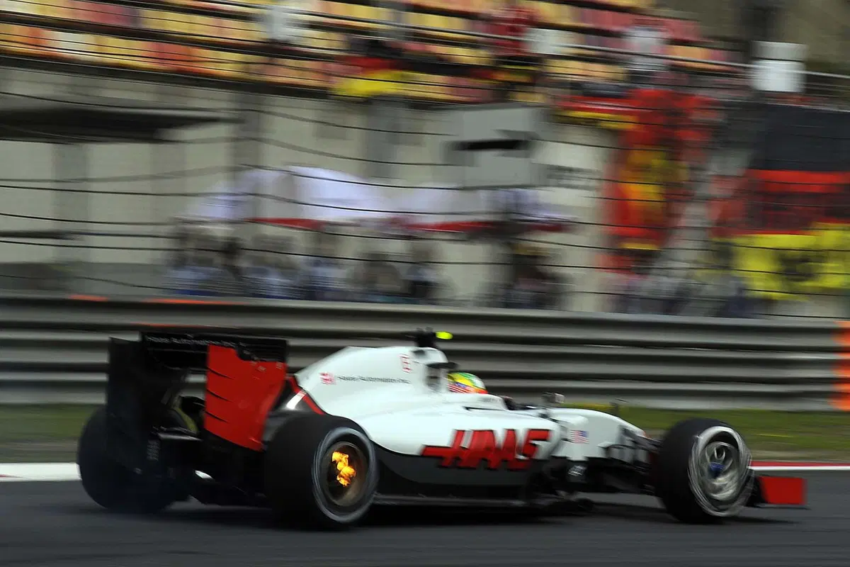 F1 GP Cina 2016, Prove Libere: doppietta Ferrari, Raikkonen comanda (6)