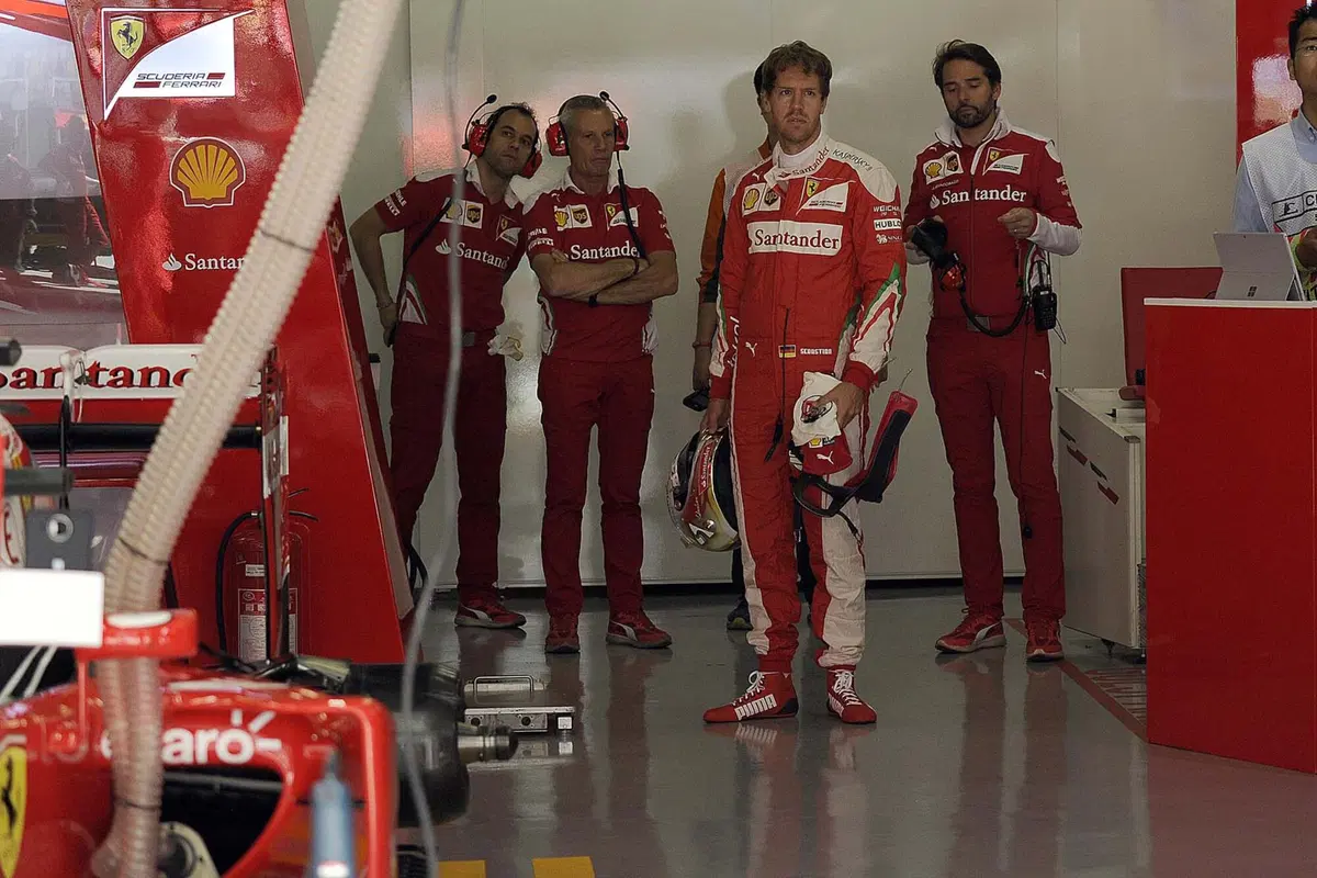 F1 GP Cina 2016, Prove Libere: doppietta Ferrari, Raikkonen comanda (12)