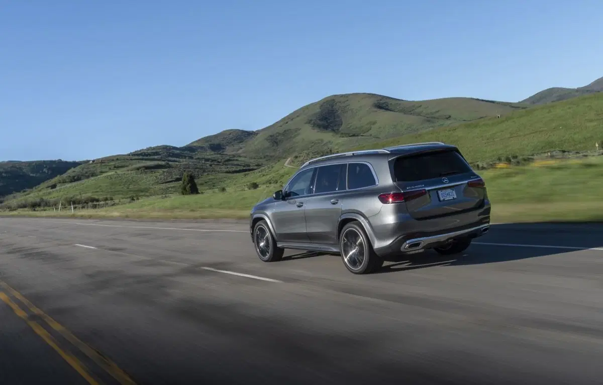 Mercedes GLS, il non plus ultra del SUV secondo la Stella (6)