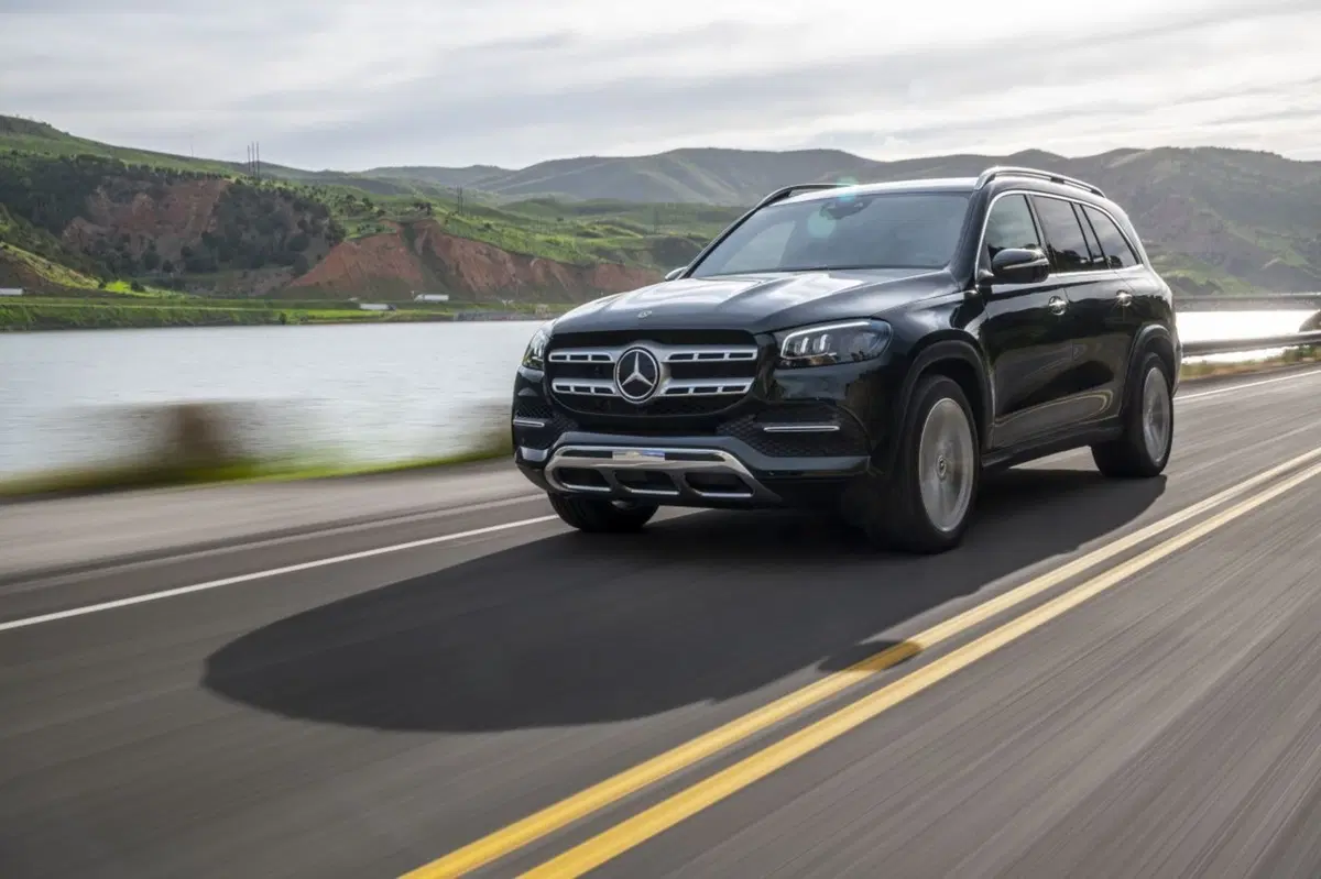 Mercedes GLS, il non plus ultra del SUV secondo la Stella (9)