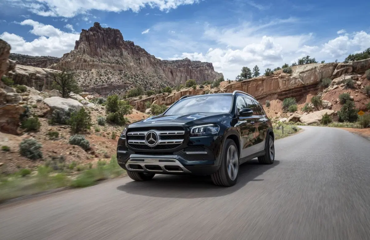 Mercedes GLS, il non plus ultra del SUV secondo la Stella (29)