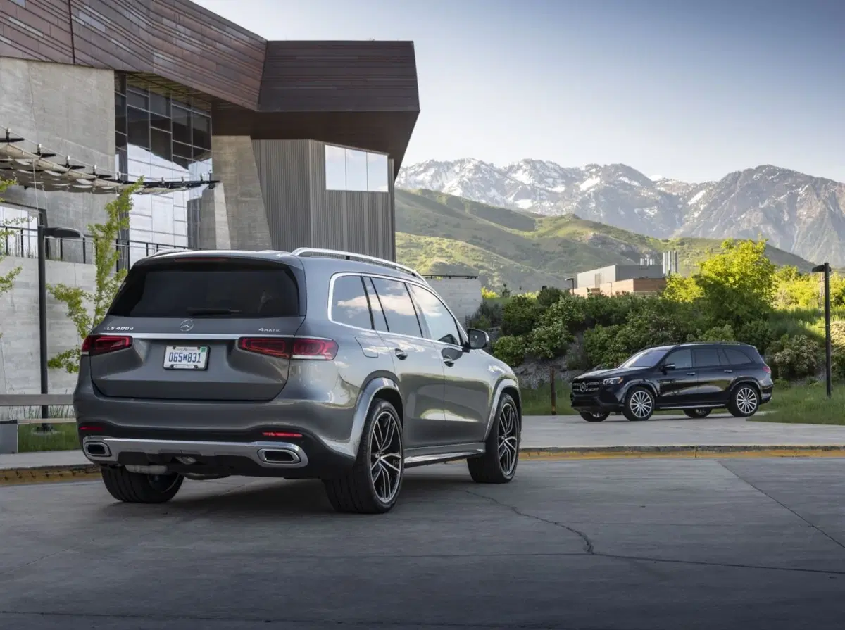 Mercedes GLS, il non plus ultra del SUV secondo la Stella (30)