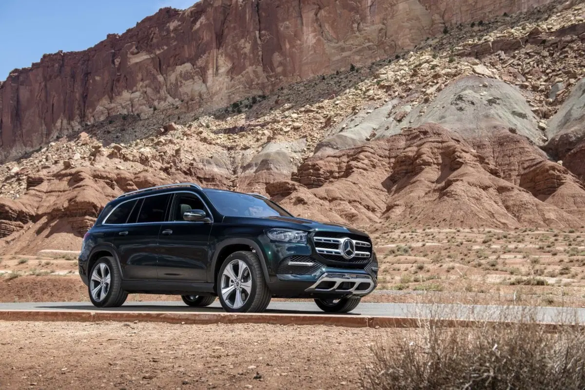 Mercedes GLS, il non plus ultra del SUV secondo la Stella (36)