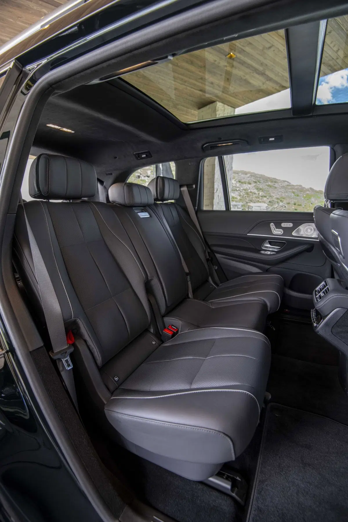 Mercedes GLS, il non plus ultra del SUV secondo la Stella (37)