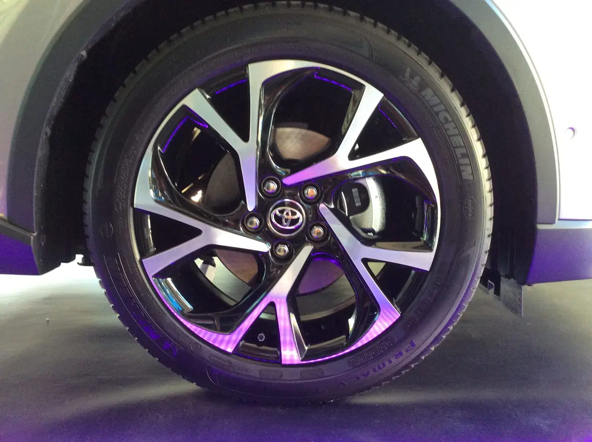 Toyota C-HR: eccola al Fuorisalone di Milano 2016 (8)