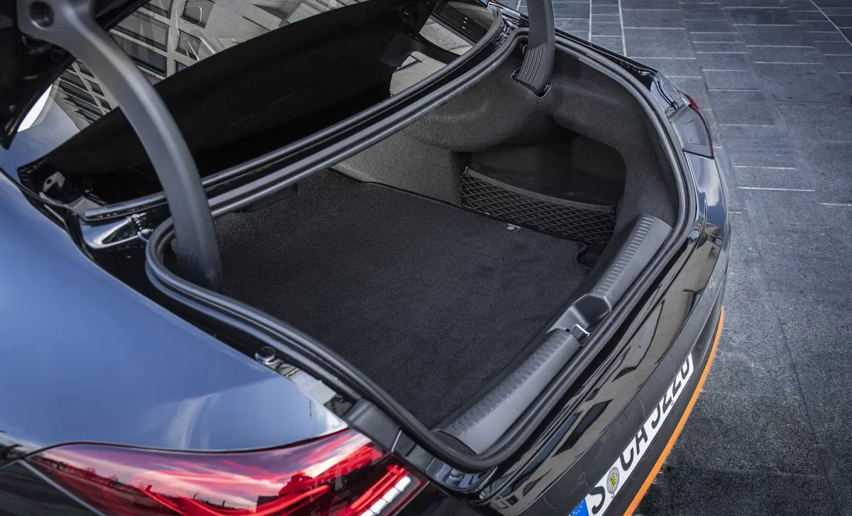 Mercedes-Benz CLA 220 Automatic 4Matic Business (37)
