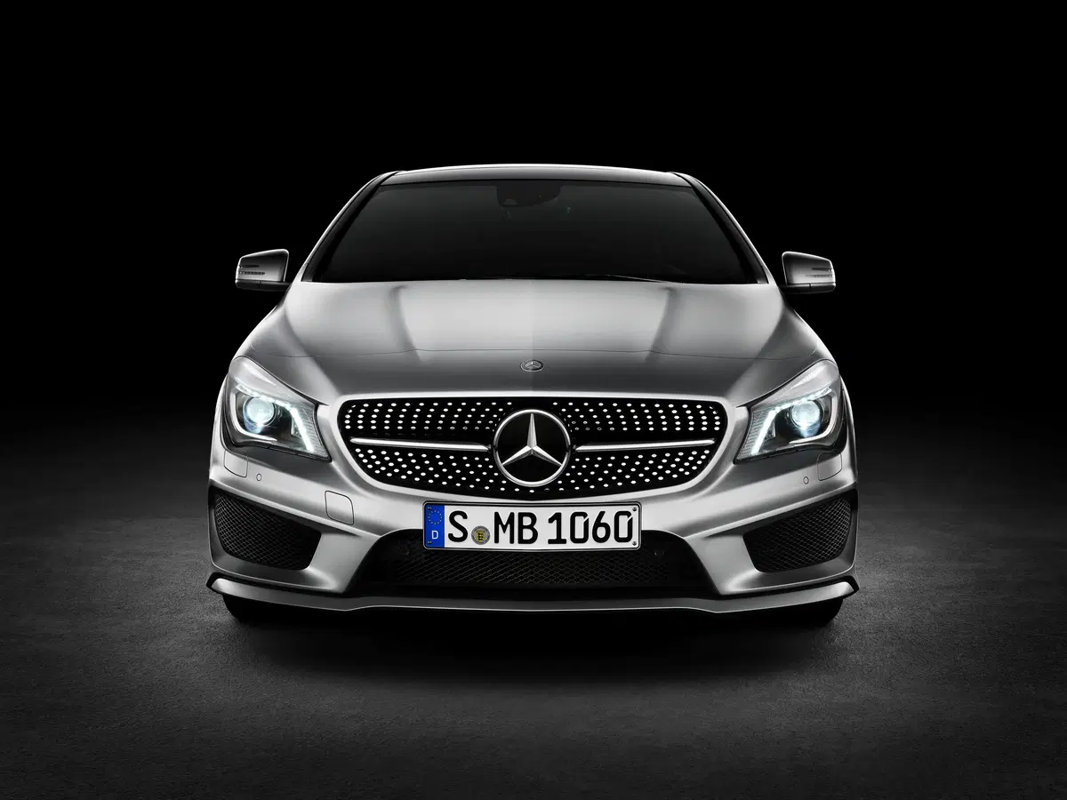 Mercedes-Benz CLA 220 Automatic 4Matic Business (30)