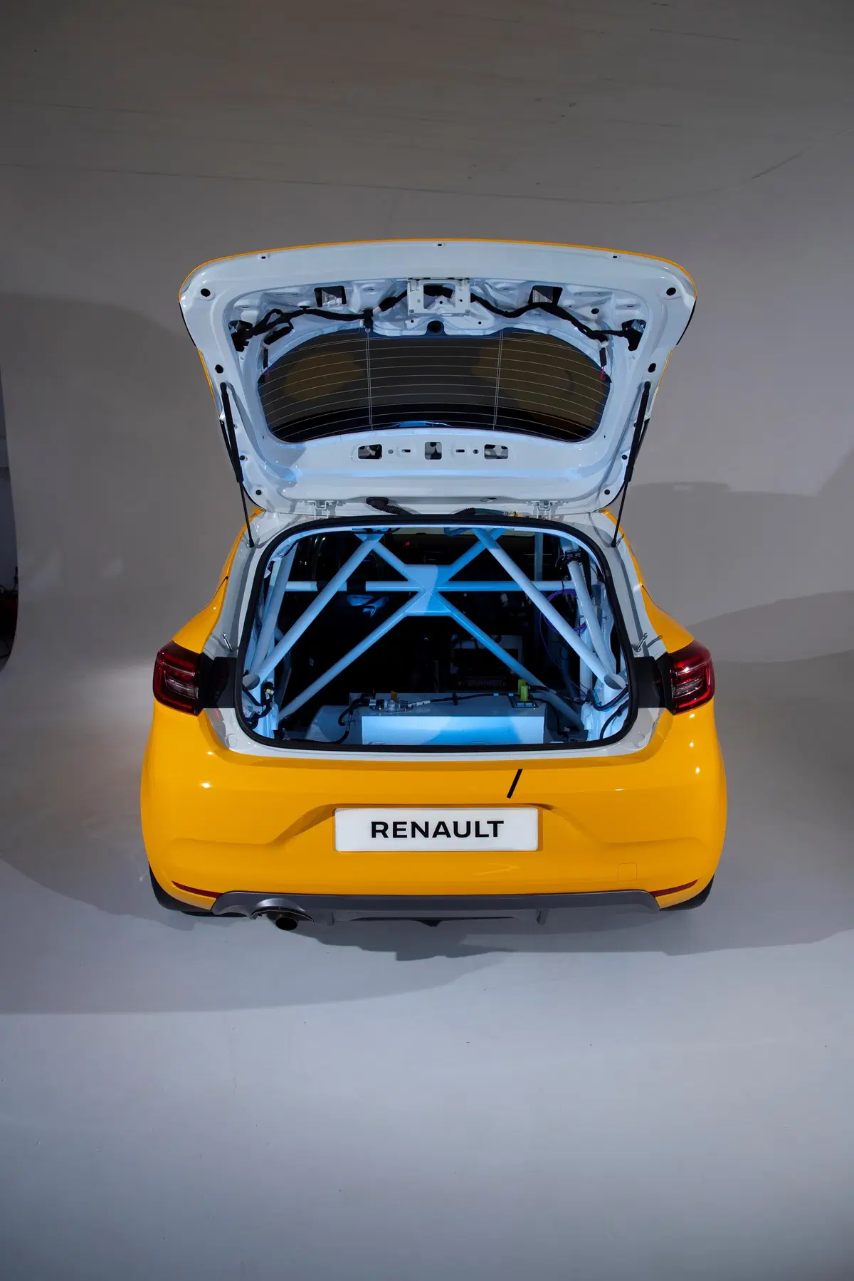 Renault Clio: Cup, Rally ed RX 2020 in un’auto sola (6)