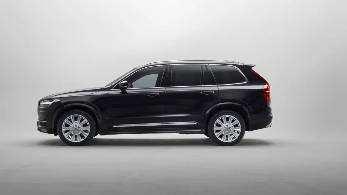 Volvo XC90 Armored, SUV blindato (2)