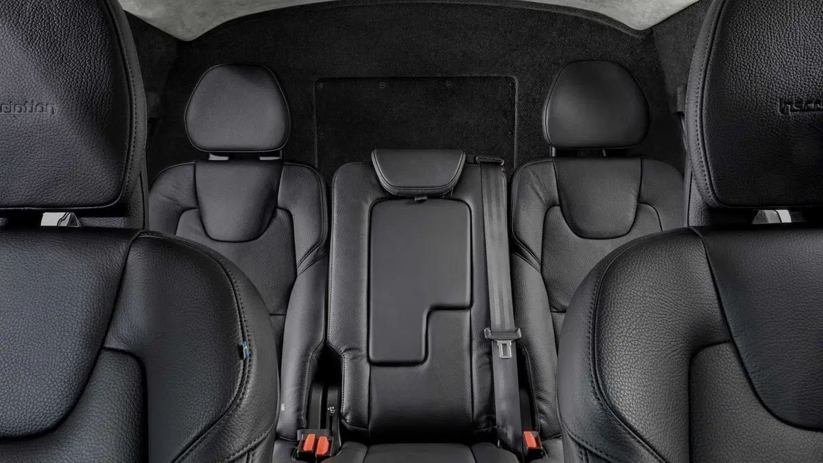 Volvo XC90 Armored, SUV blindato (5)