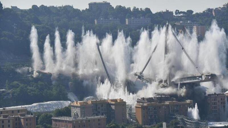 Demolizione Ponte Morandi, De Vita: Genova riparte, gestione perfetta [video]