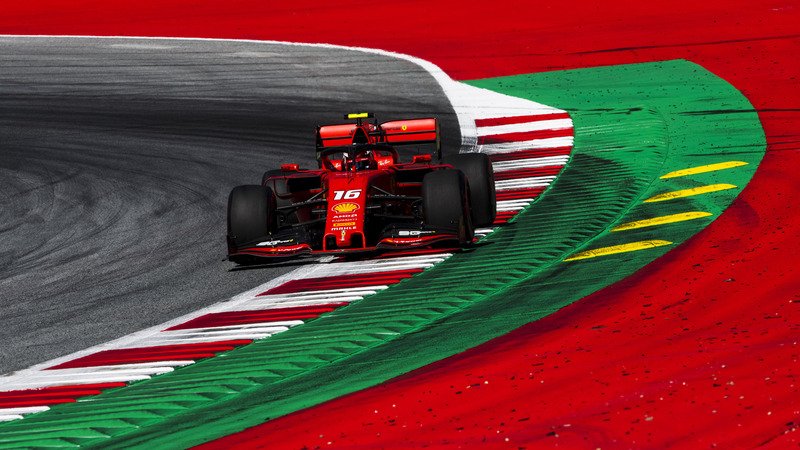 F1, GP Austria 2019: pole per Leclerc