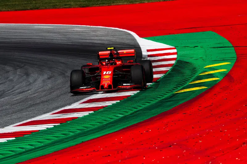 F1, GP Austria 2019: pole per Leclerc