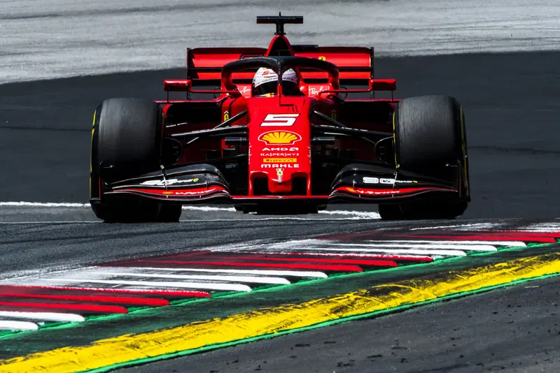 Un problema tecnico ha impedito a Sebastian Vettel di scendere in pista nella Q3