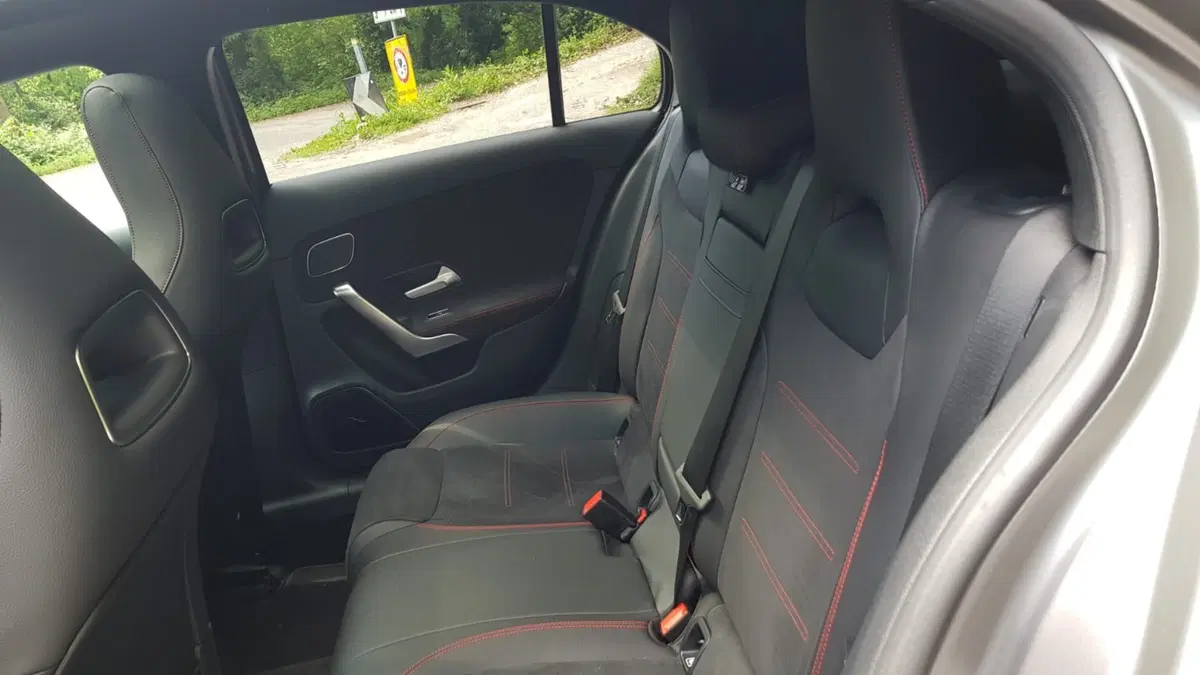 Mercedes Classe A 35 AMG | Aggressività e stile, accoppiata vincente (10)