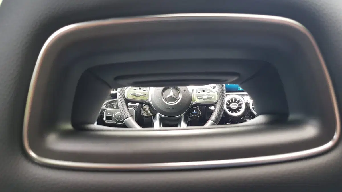 Mercedes Classe A 35 AMG | Aggressività e stile, accoppiata vincente (13)