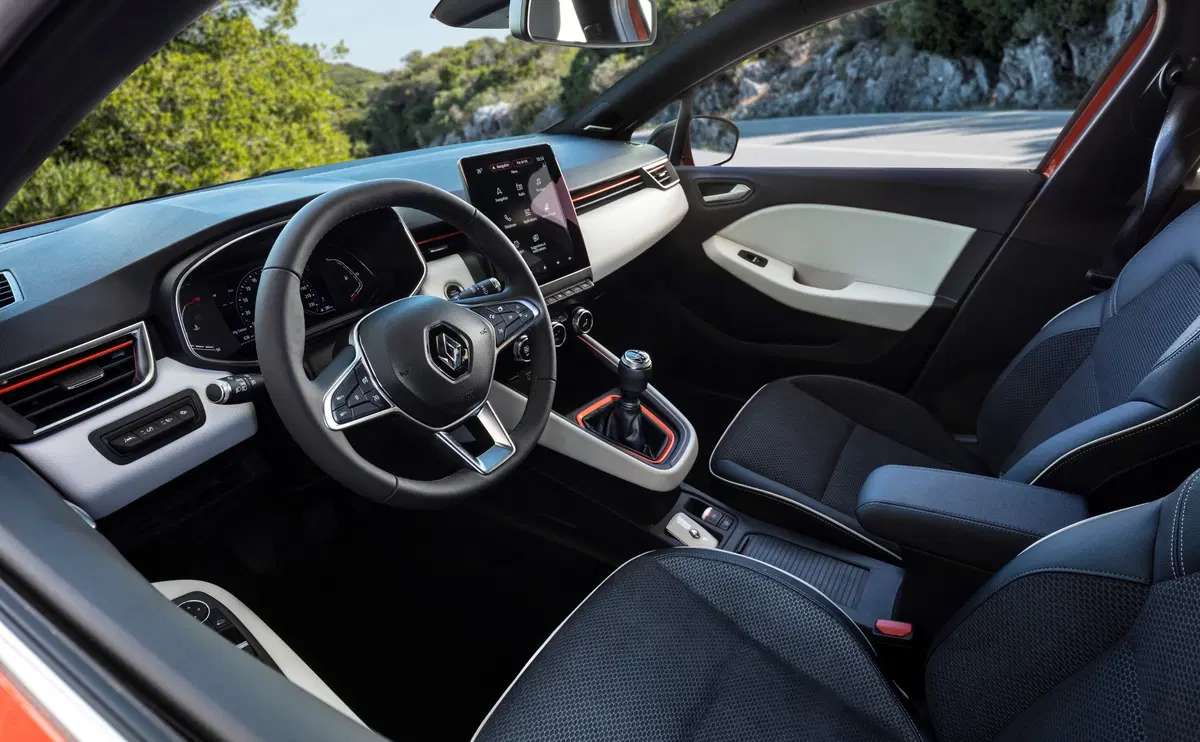 Renault Clio TCe 100 CV 5 porte Life (37)