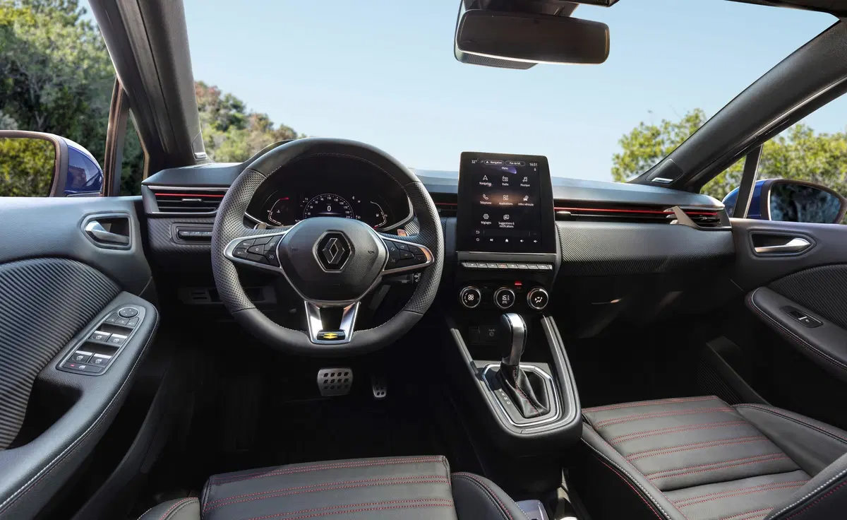 Renault Clio TCe 100 CV 5 porte Life (32)