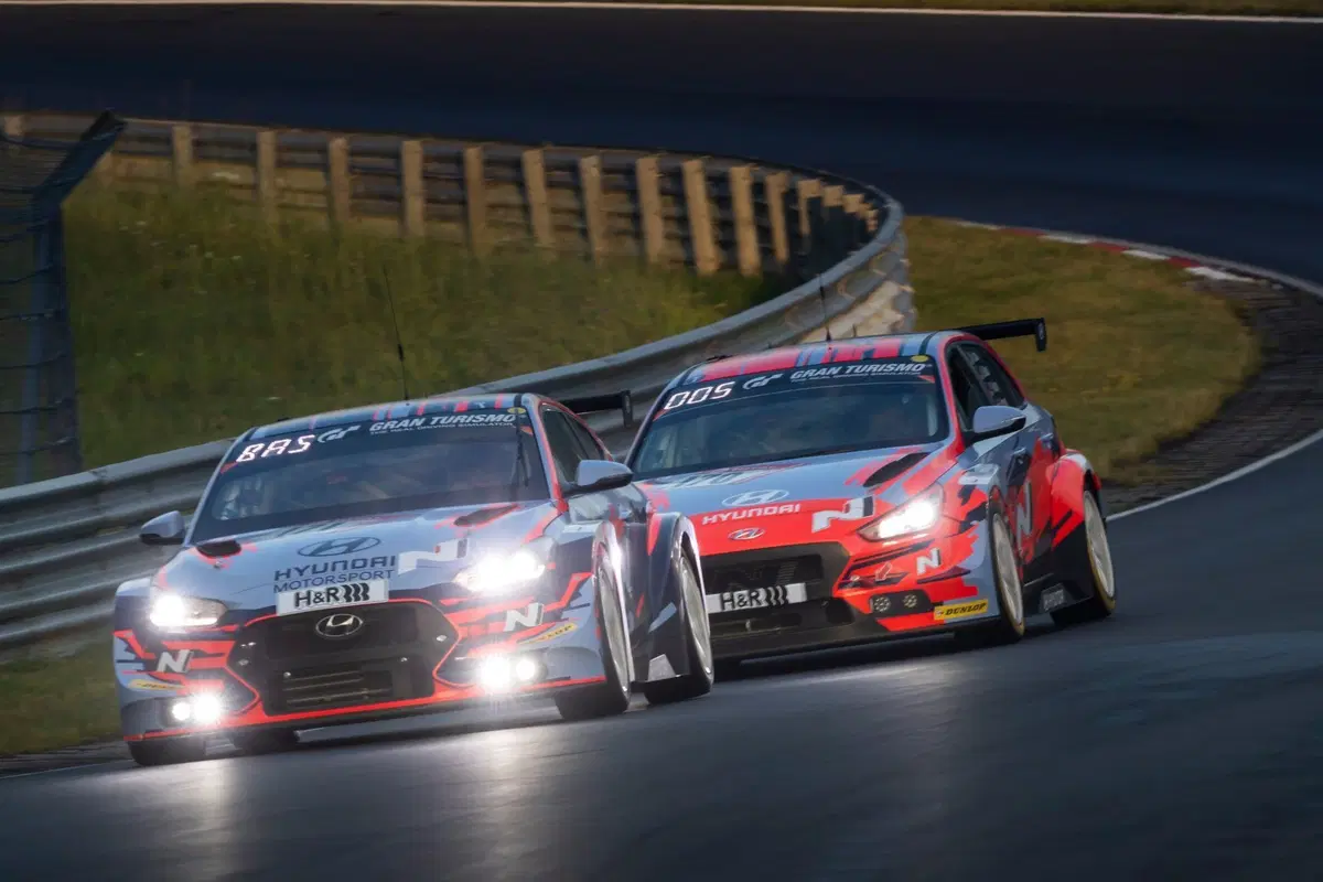 24 Ore del Nurburgring 2019, un weekend con Hyundai alla scoperta di una gara pazzesca [Video] (15)