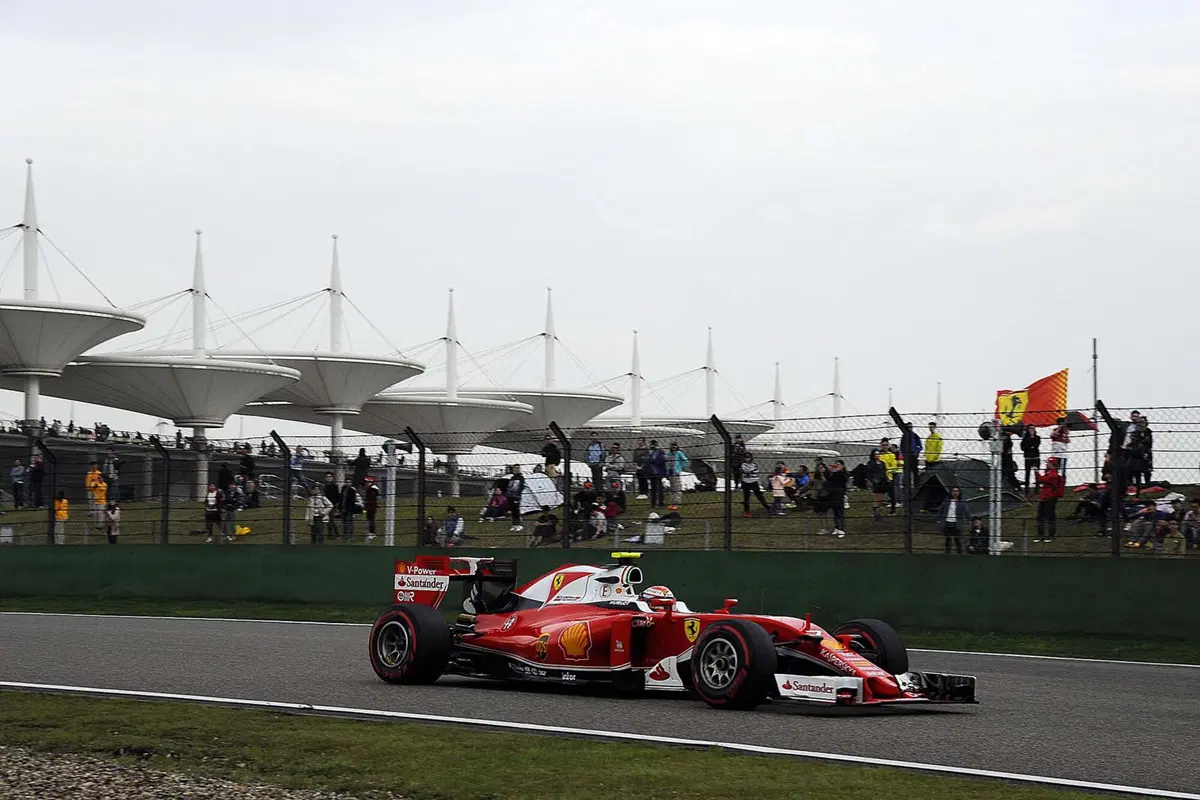 F1, Gp Cina 2016: pole per Rosberg. Raikkonen terzo (9)