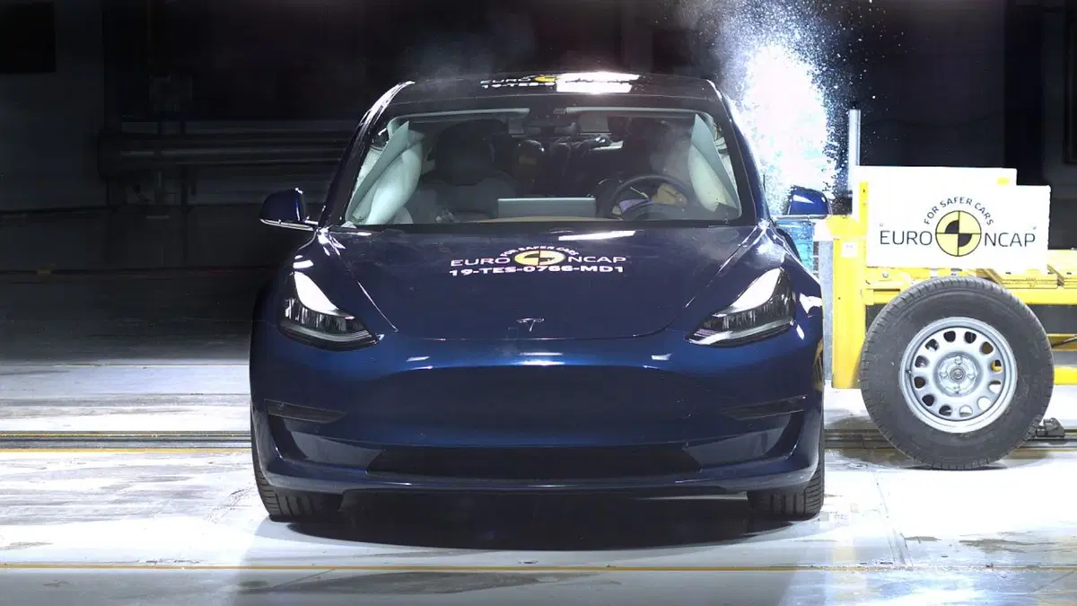 Tesla Model 3: per Euro NCAP promossa con 5 stelle (4)