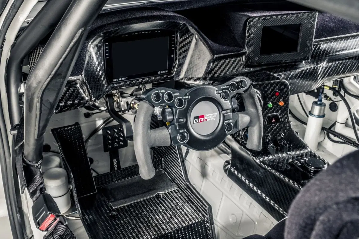 Toyota Supra GT4, dal 2020 in pista (10)