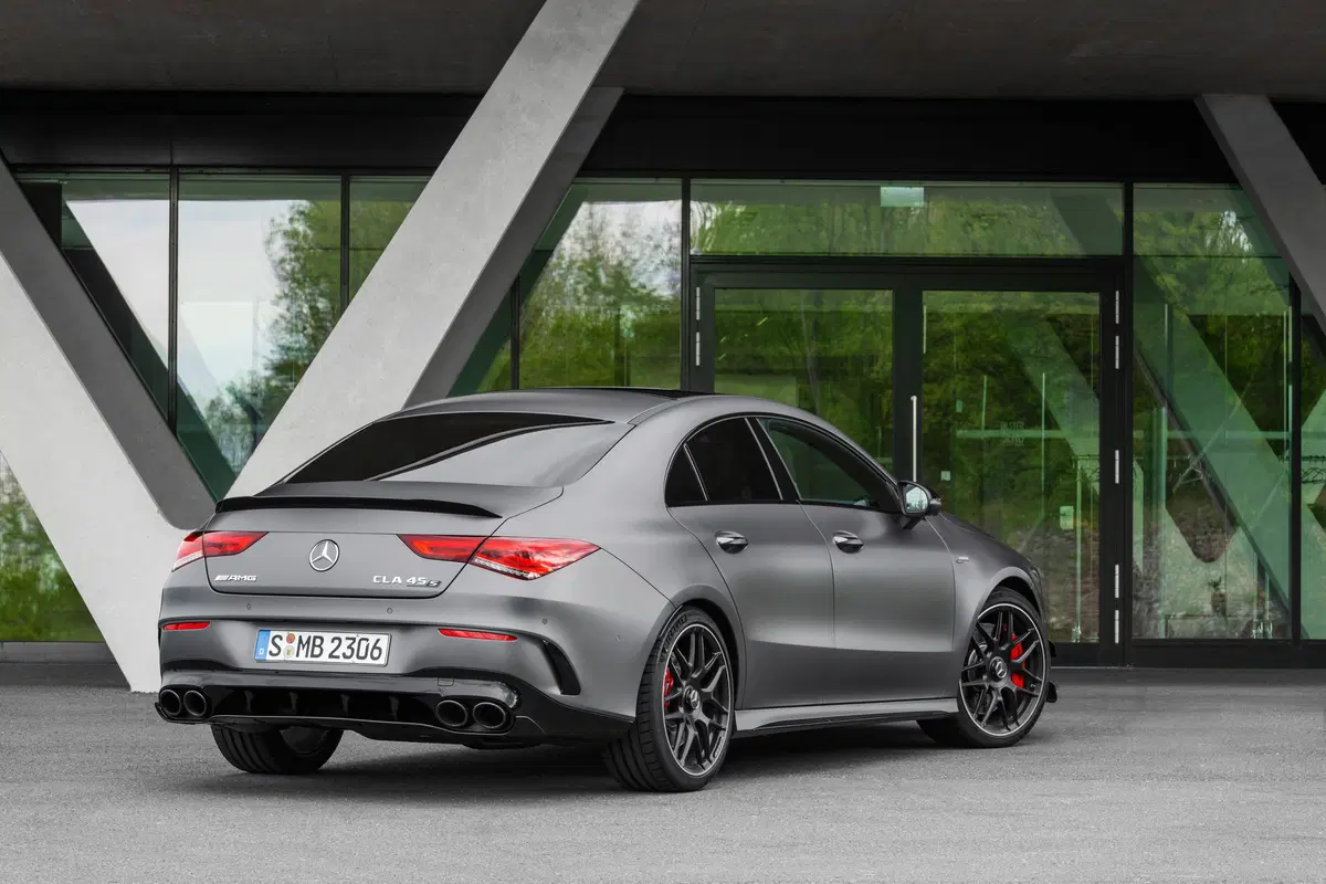 Mercedes-AMG A 45 e CLA 45, svelate le compatte (16)