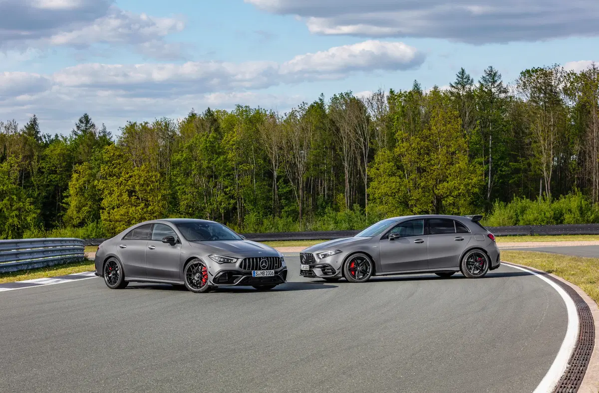 Mercedes-AMG A 45 e CLA 45, svelate le compatte