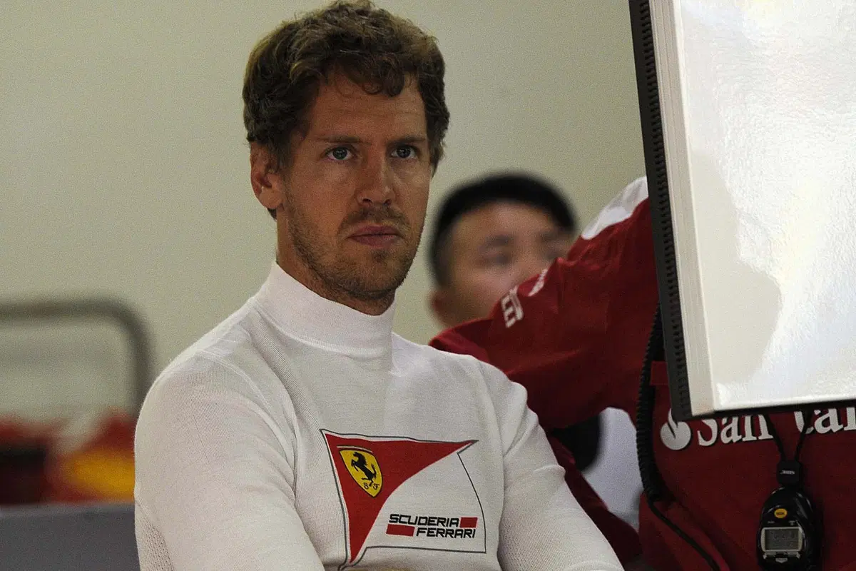 F1, Gp Cina 2016: pole per Rosberg. Raikkonen terzo (11)